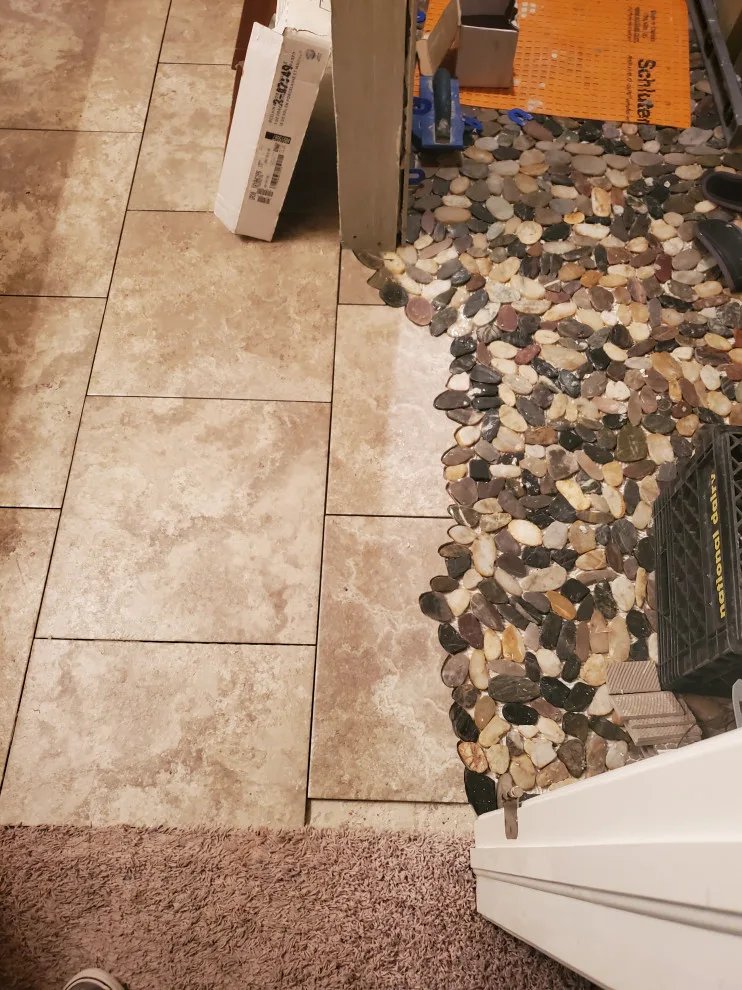 Stylin' Tilen' Flooring - Photo 12