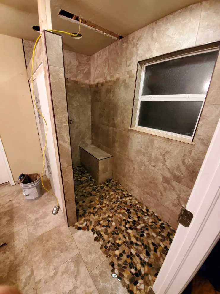Seagraves Project by Stylin' Tilen' Flooring - Photo 4