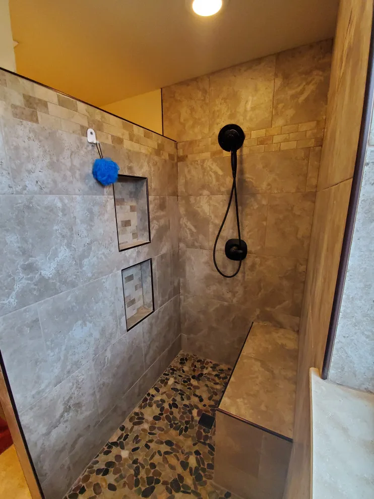 Seagraves Project by Stylin' Tilen' Flooring - Photo 12