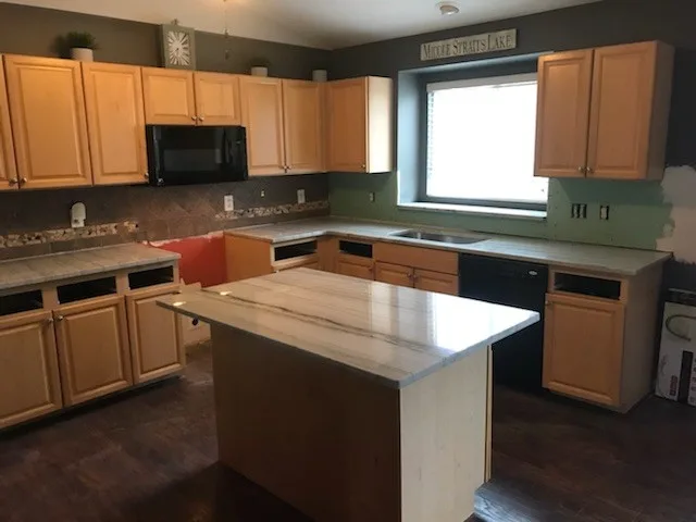 $1,995 Package - White Macabus Quartzite by Sedona Stone And Tile - Photo 4