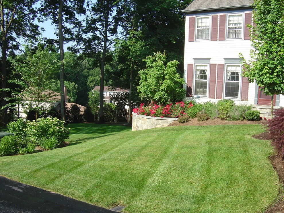Lawn Envy by Kingstowne Lawn & Landscape - Photo 4