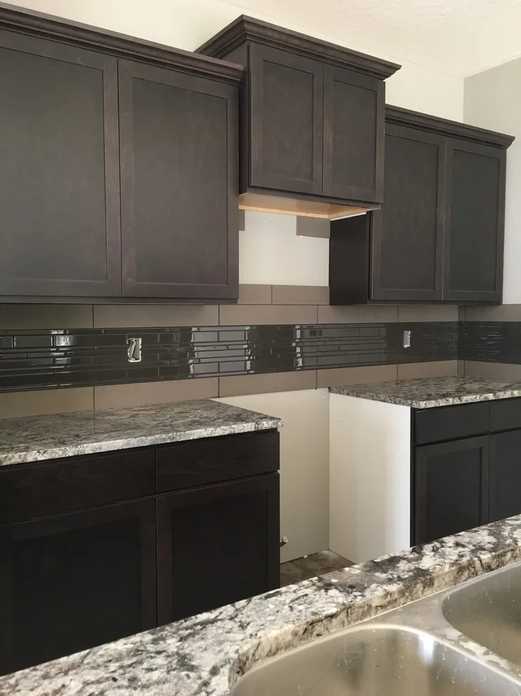 2016 TAILORED BACKSPLASH by Great Floors Kennewick - Jeremiah Gannon - Photo 9