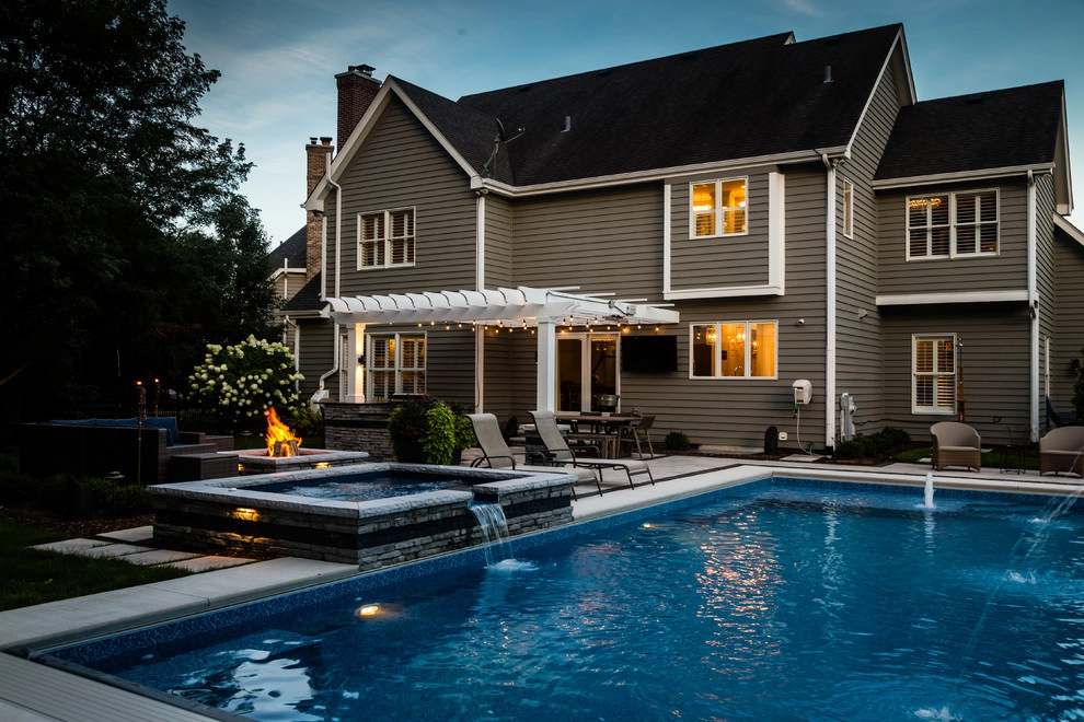 Modern Pool Design by Bruss Landscaping, Inc. - Photo 10