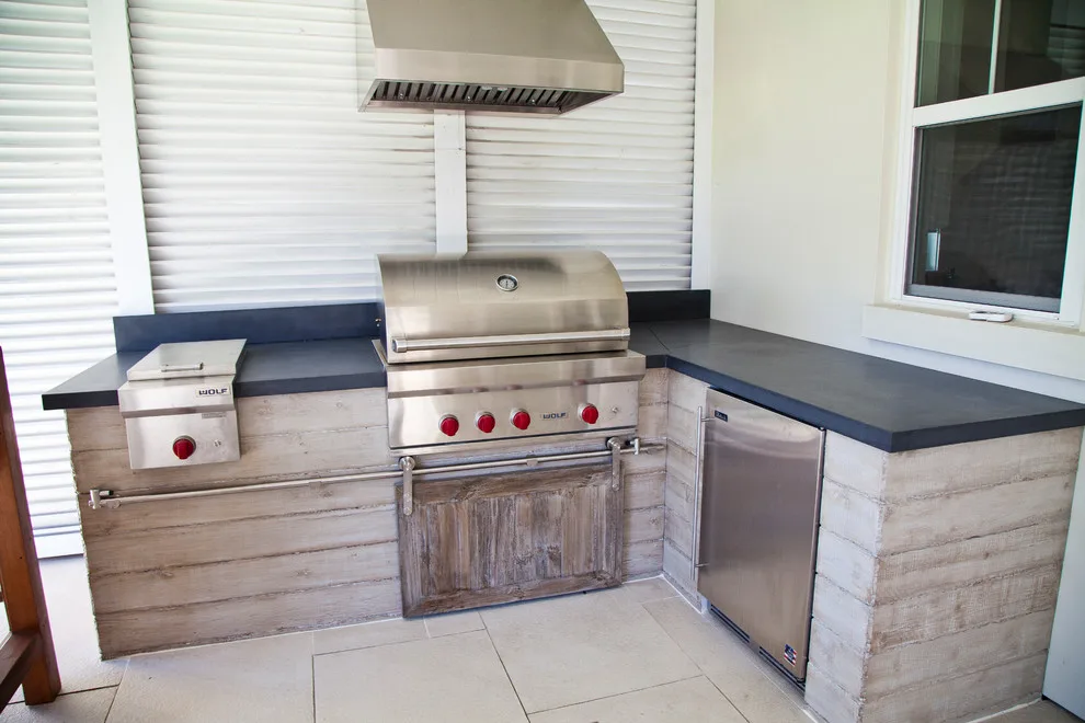 Atlantic Beach Outdoor Retreat by Concrete Commander - Photo 4