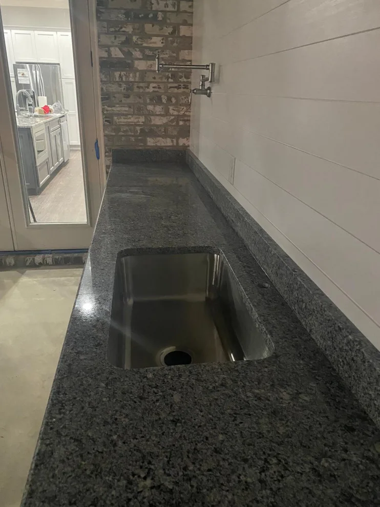 Platinum Blue Granite Outdoor Kitchen by Paradise Granite LLC - Photo 2