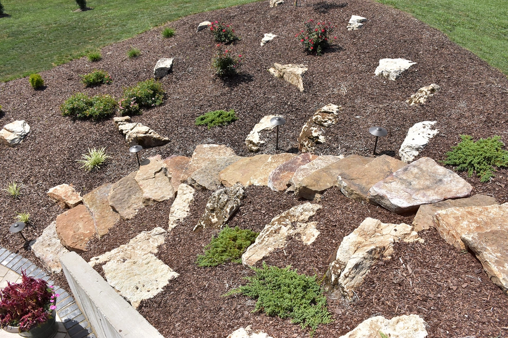 Kueker's Nursery And Landscaping - Photo 3