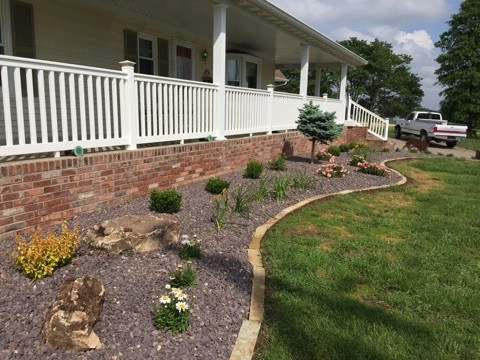 Kueker's Nursery And Landscaping - Photo 9