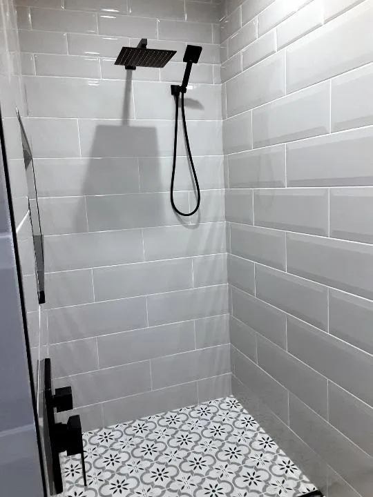 Designer Tile Inc - Photo 6