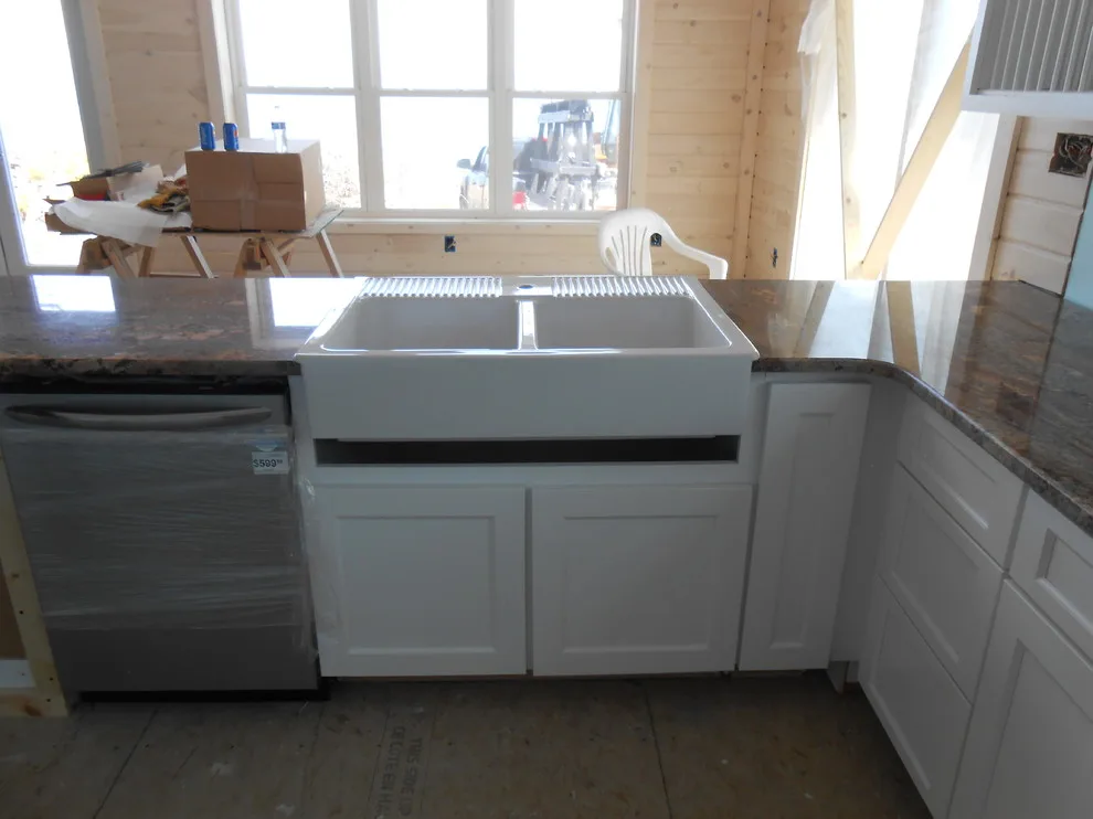 Stunning granite surfaces by Granite Home Designs - Photo 15