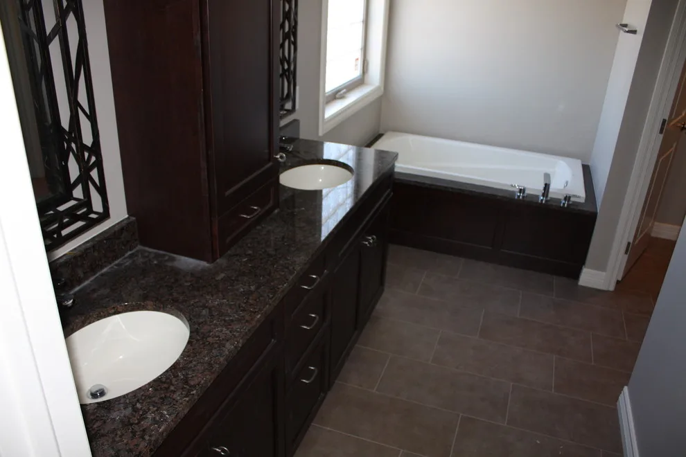 spa by Tatanka Stone Inc. - Photo 2