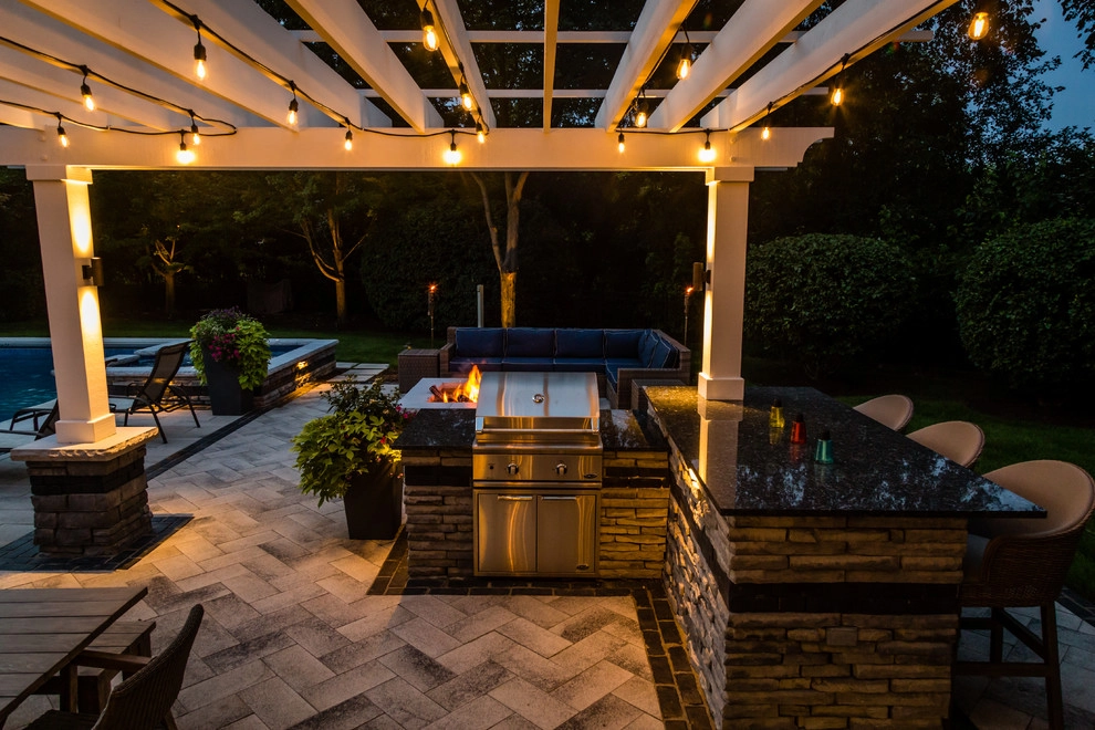 Modern Pool Design by Bruss Landscaping, Inc. - Photo 13