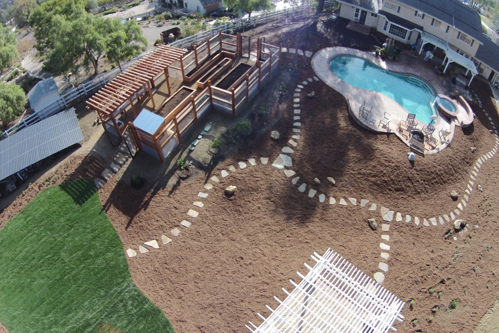 Vegetable Structure Rancho Santa Fe by Carson Douglas Landscape Architecture - Photo 22