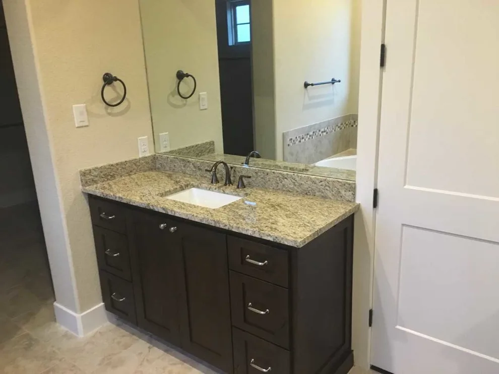 Havenwood Residence (2018) by Keystone Granite - Photo 8