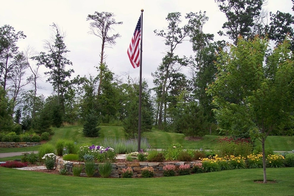 Perennial Gardens by Landsburg Landscape Nursery - Photo 8