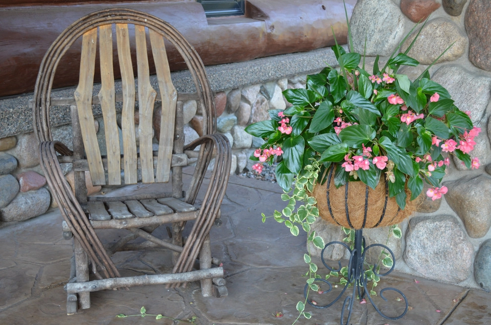 Front entries, sidewalks, paths and steps by Landsburg Landscape Nursery - Photo 29