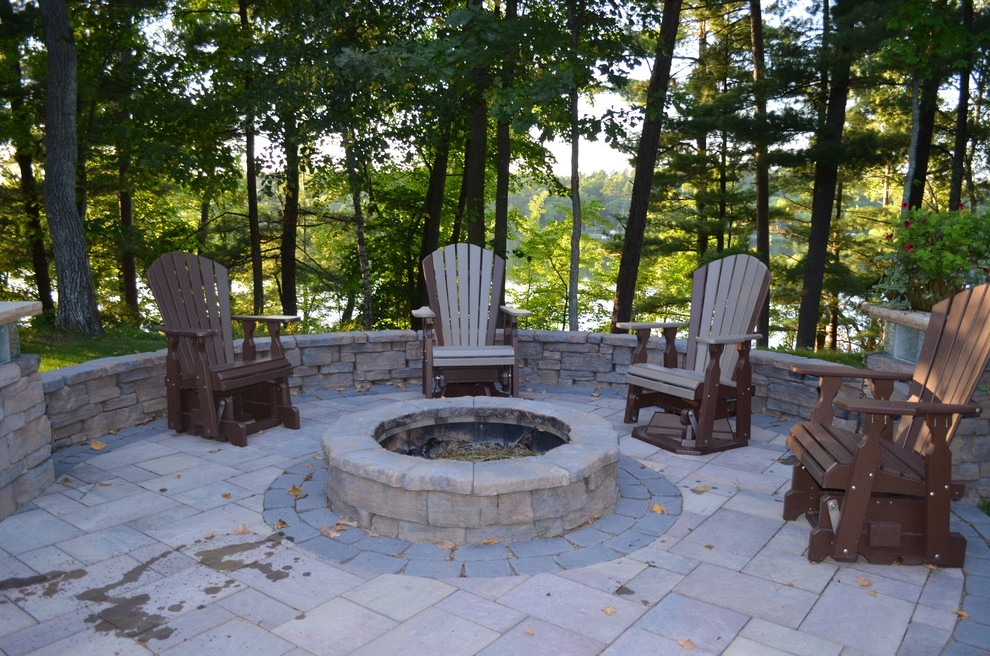 Outdoor kitchen and firepit by Landsburg Landscape Nursery - Photo 4