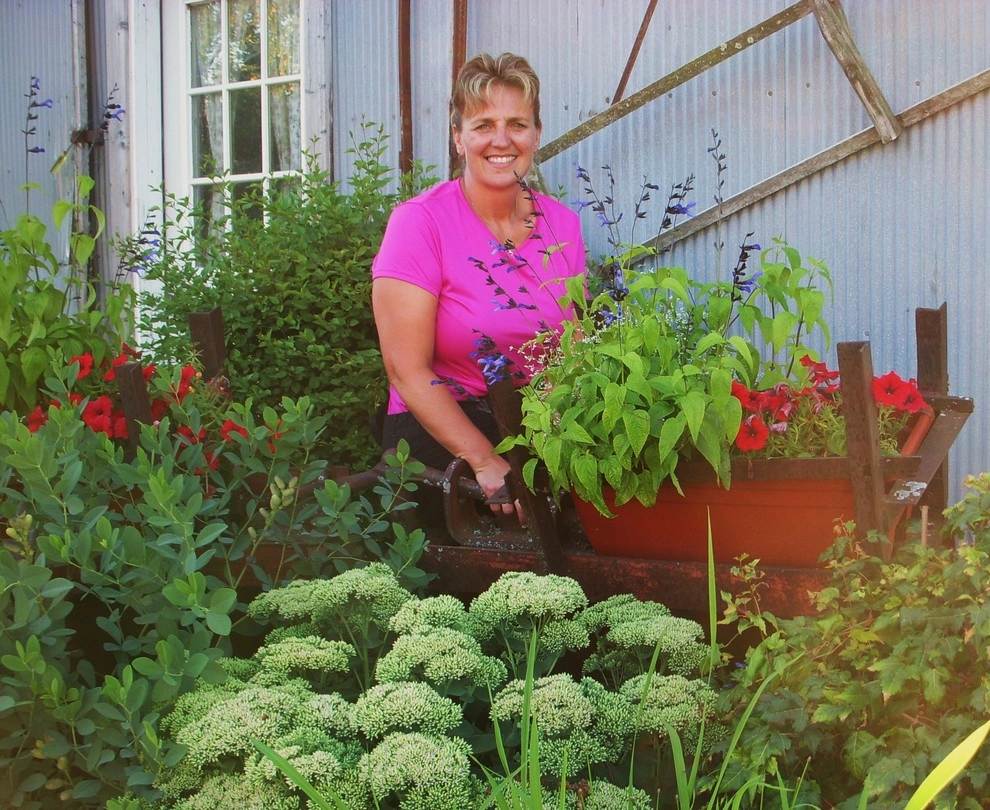 Perennial Gardens by Landsburg Landscape Nursery - Photo 11