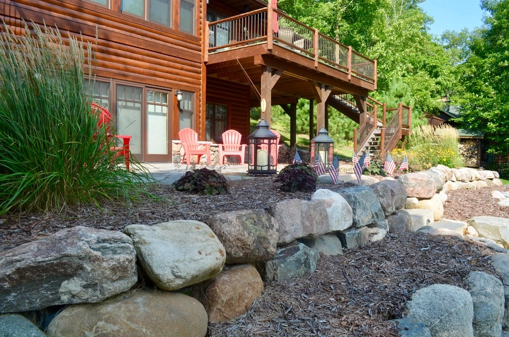 Flagstone patio, retaining wall and rain garden by Landsburg Landscape Nursery - Photo 2