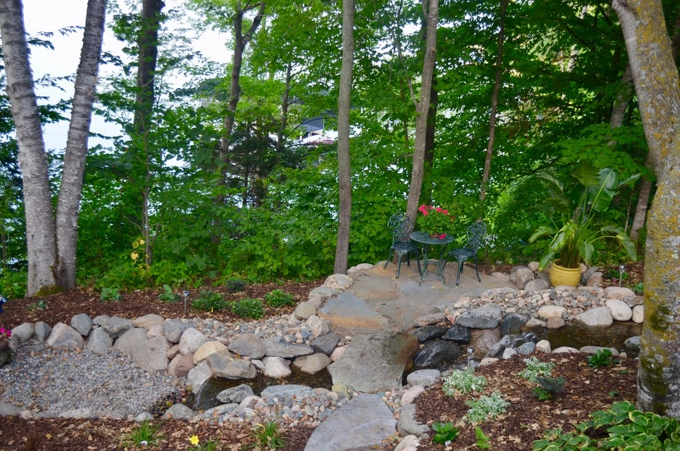 Lakeside waterfall by Landsburg Landscape Nursery - Photo 9