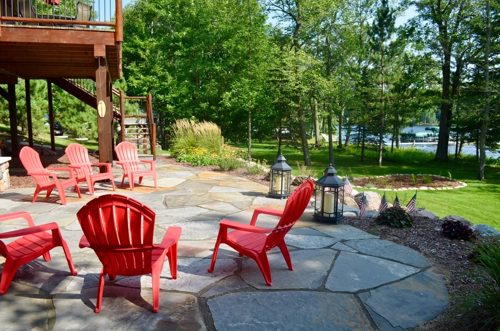 Flagstone patio, retaining wall and rain garden by Landsburg Landscape Nursery - Photo 5