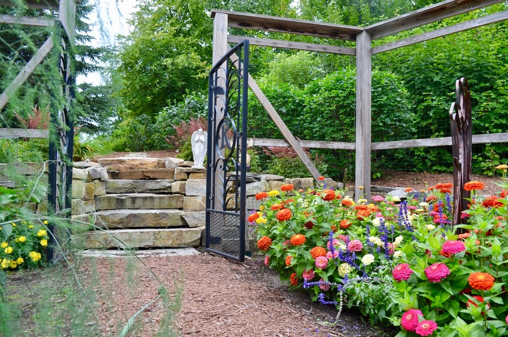 Enclosed vegetable garden by Landsburg Landscape Nursery - Photo 2