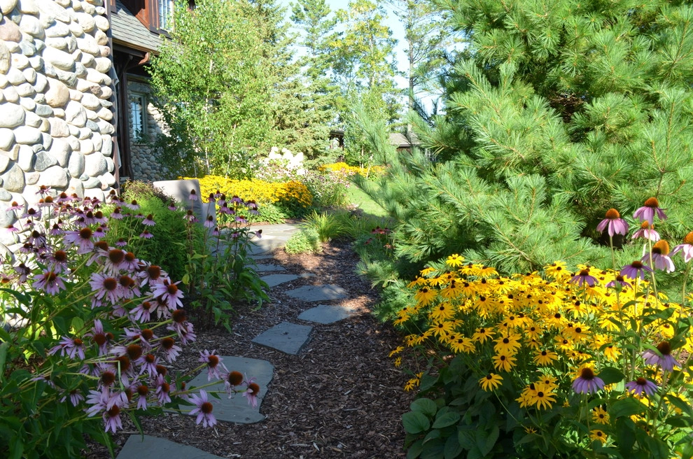 Foundation plantings by Landsburg Landscape Nursery - Photo 3