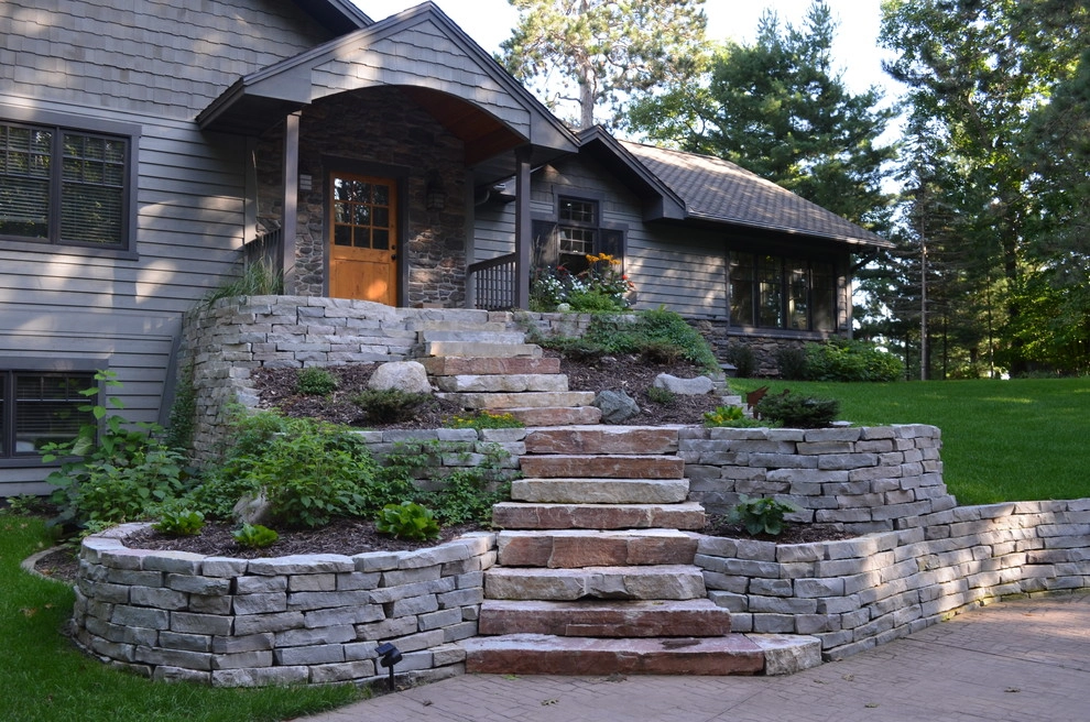 Front entry steps by Landsburg Landscape Nursery - Photo 2