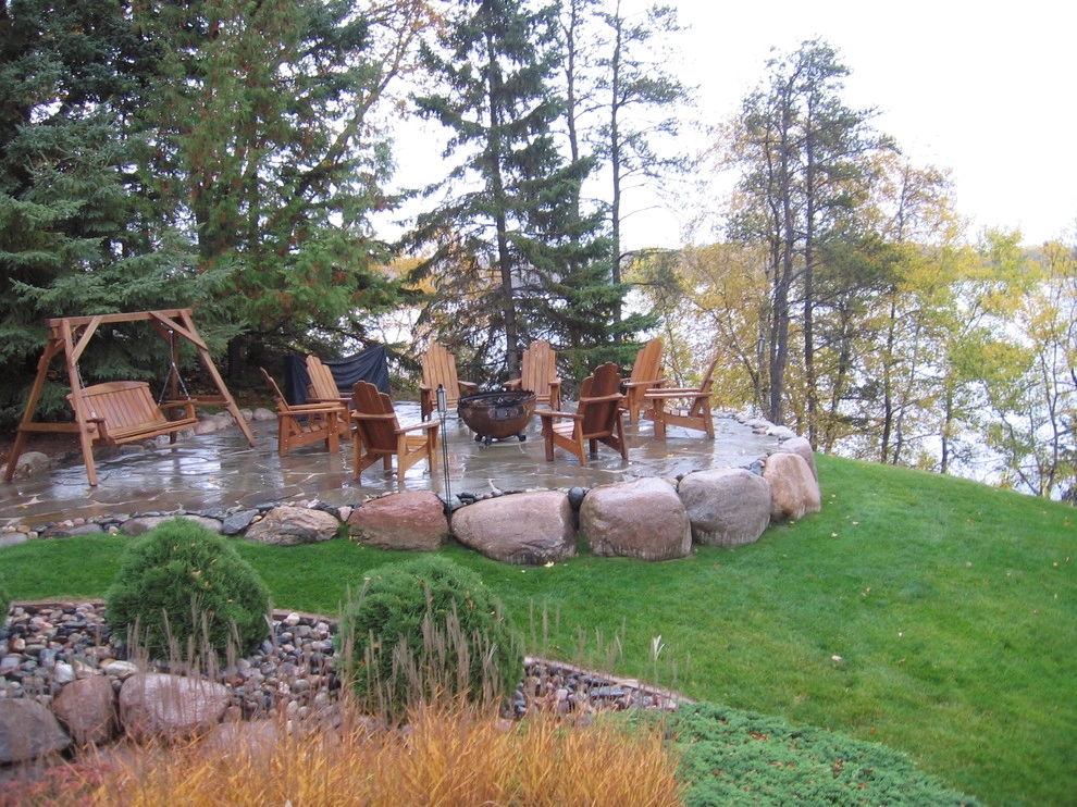 Front entries, sidewalks, paths and steps by Landsburg Landscape Nursery - Photo 38