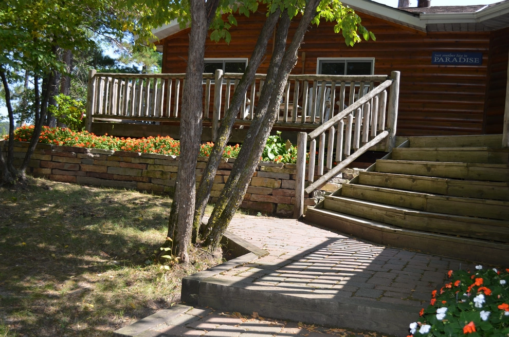 Front entries, sidewalks, paths and steps by Landsburg Landscape Nursery - Photo 49