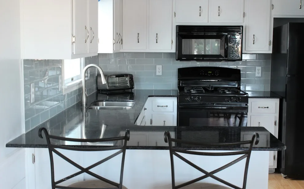 Monochrome Kitchen by Merlino Marble And Granite - Photo 3