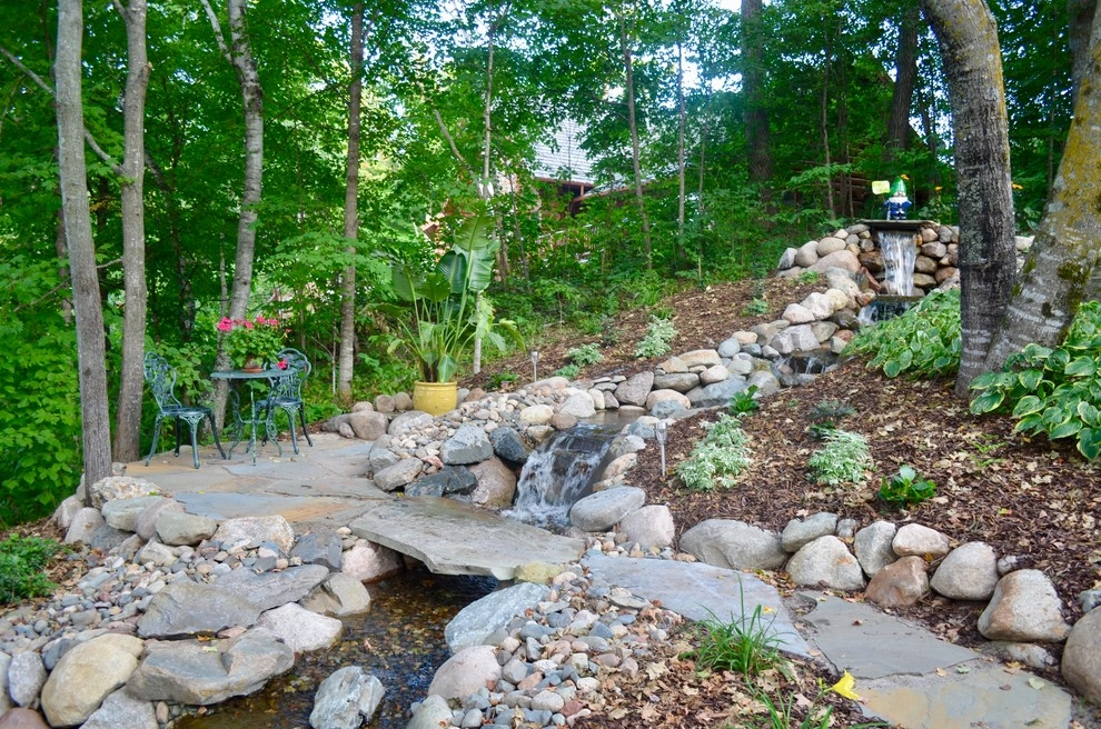 Lakeside waterfall by Landsburg Landscape Nursery - Photo 4