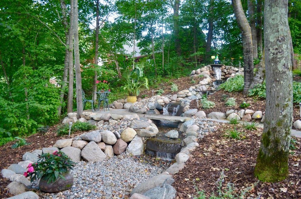 Lakeside waterfall by Landsburg Landscape Nursery - Photo 7