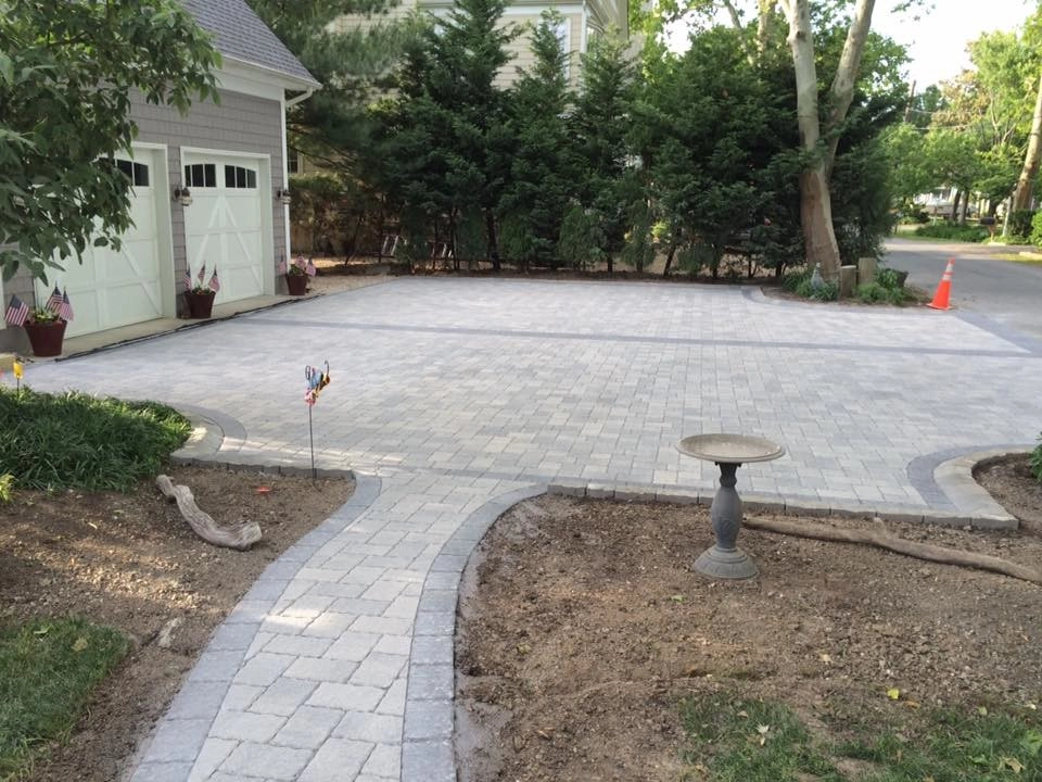 Pavers & Driveways by Landscape Artistry, LLC - Photo 7