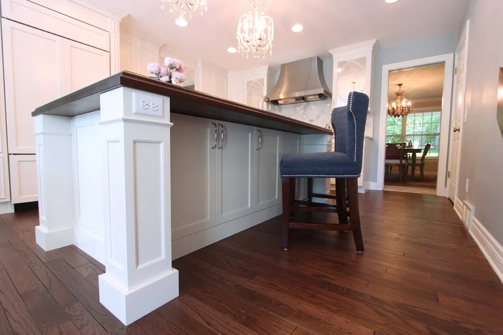 Glamorous Classic White Kitchen by Badger GraniteWerks, Inc. - Photo 6