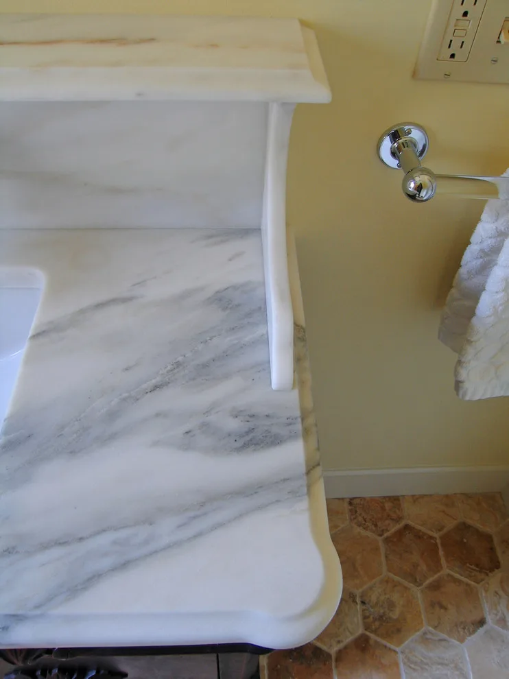 Calacatta Marble - Southeast Portland by De La Tierra, INC - Photo 3