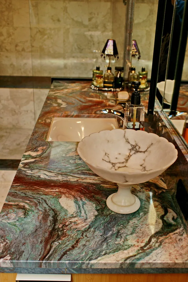 Centralia Restroom by Washington Marble Works - Photo 5