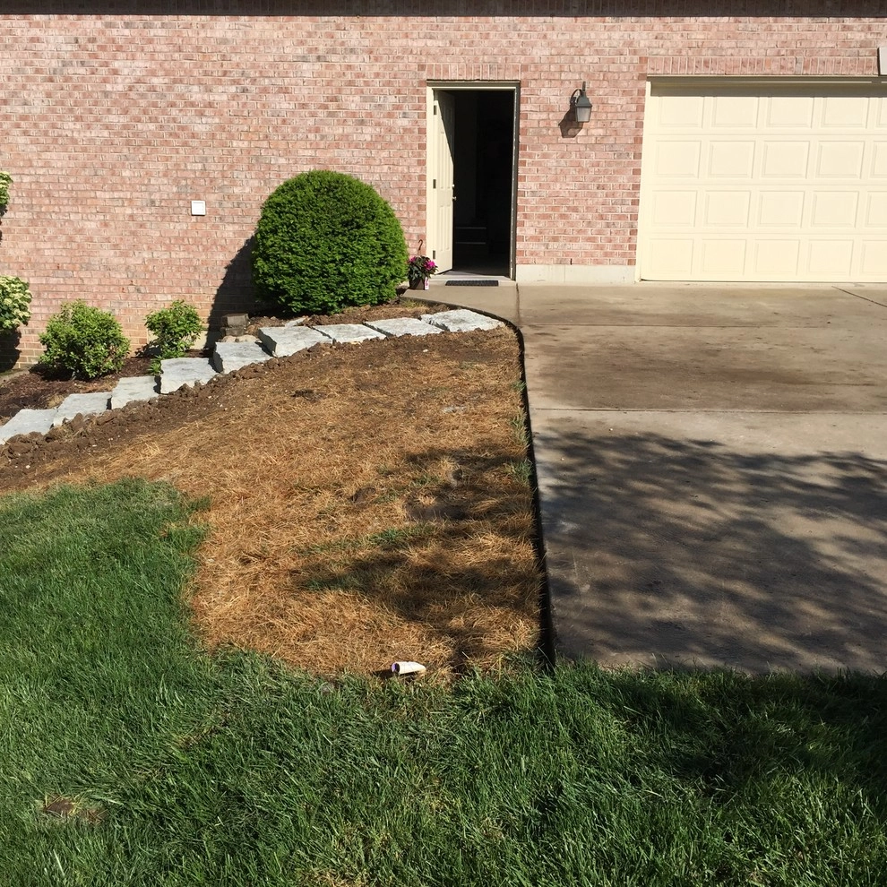 Bellbrook Landscaping Design by Buckeye Lawn & Landscaping | Oheil Irrigation Co. - Photo 3