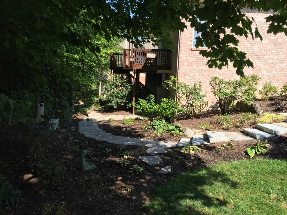 Bellbrook Landscaping Design by Buckeye Lawn & Landscaping | Oheil Irrigation Co. - Photo 26