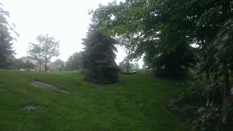 Bellbrook Landscaping Design by Buckeye Lawn & Landscaping | Oheil Irrigation Co. - Photo 24