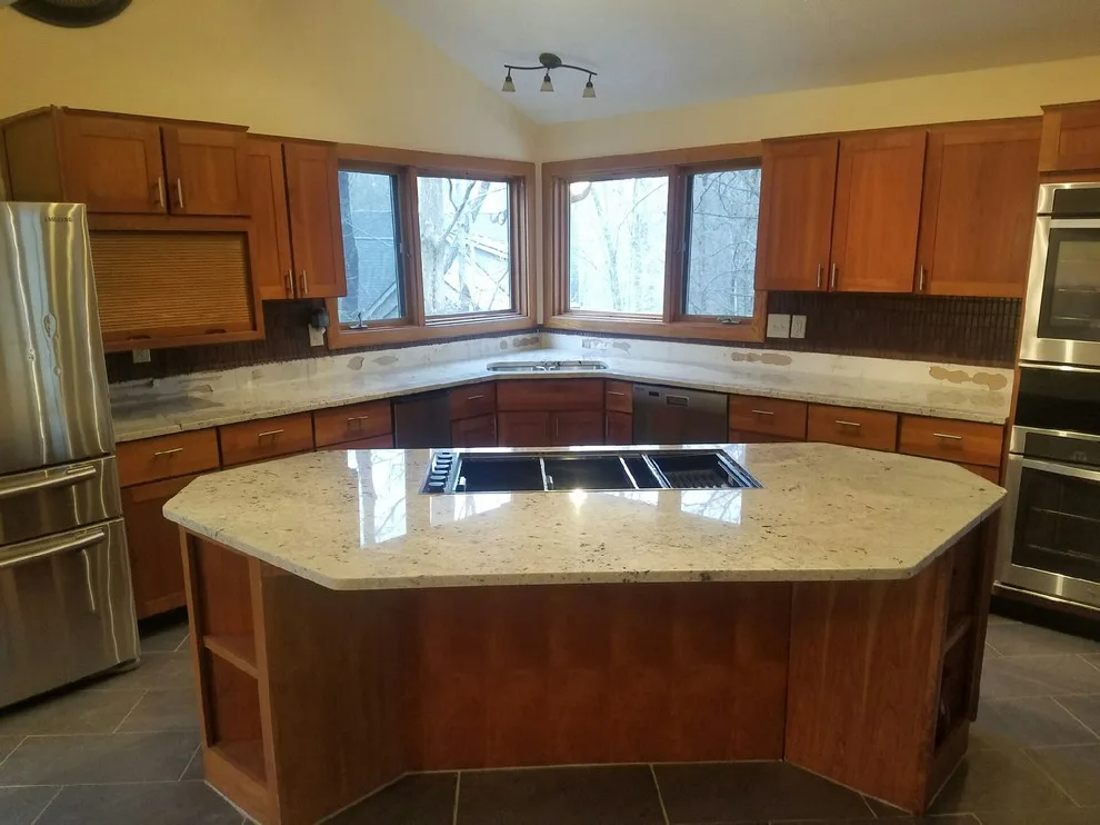Colonial Ivory by Indy Custom Stone - Photo 2