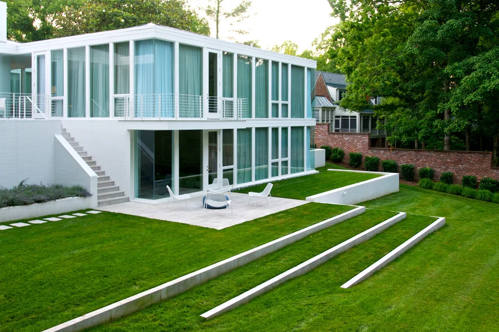 Modern House in Louisville by Hartstone - Photo 6
