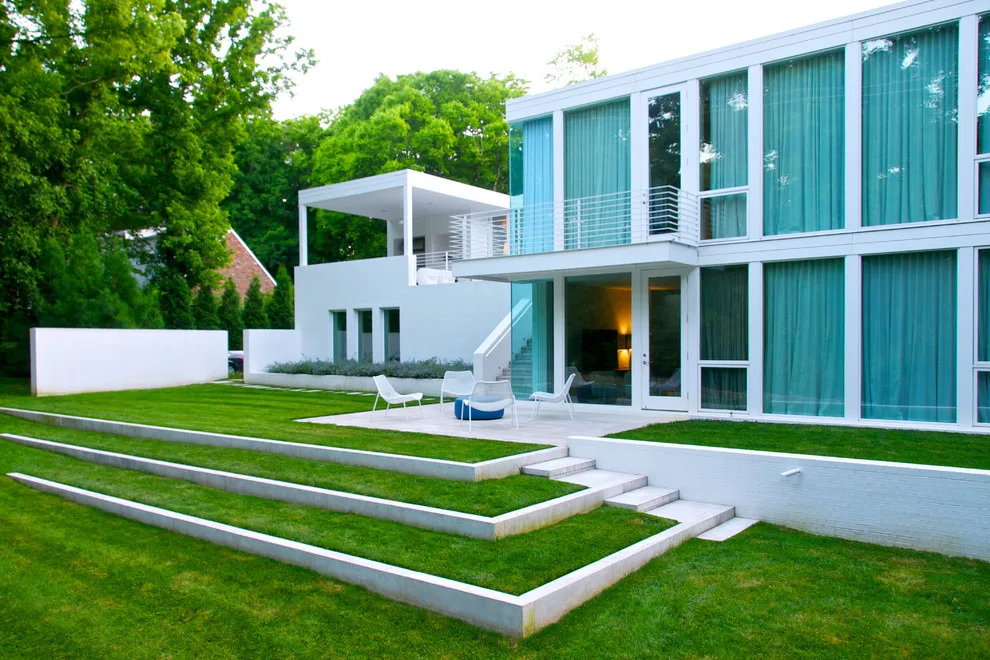Modern House in Louisville by Hartstone - Photo 3