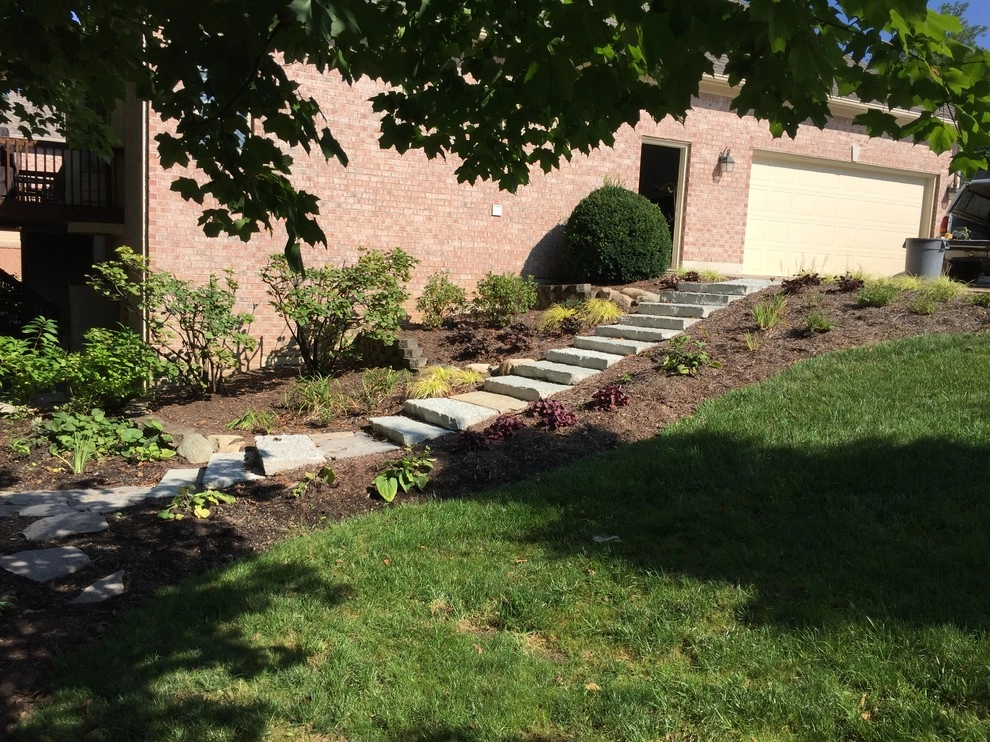Bellbrook Landscaping Design by Buckeye Lawn & Landscaping | Oheil Irrigation Co. - Photo 4