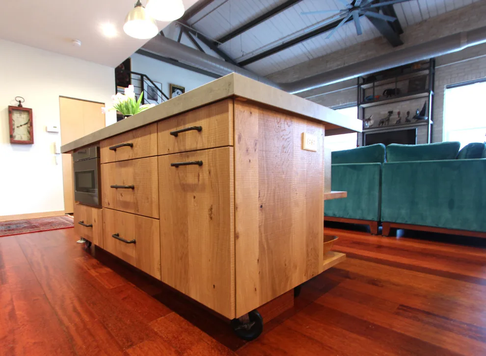 Textured Industrial Loft Kitchen by Badger GraniteWerks, Inc. - Photo 9