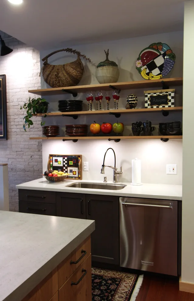 Textured Industrial Loft Kitchen by Badger GraniteWerks, Inc. - Photo 10
