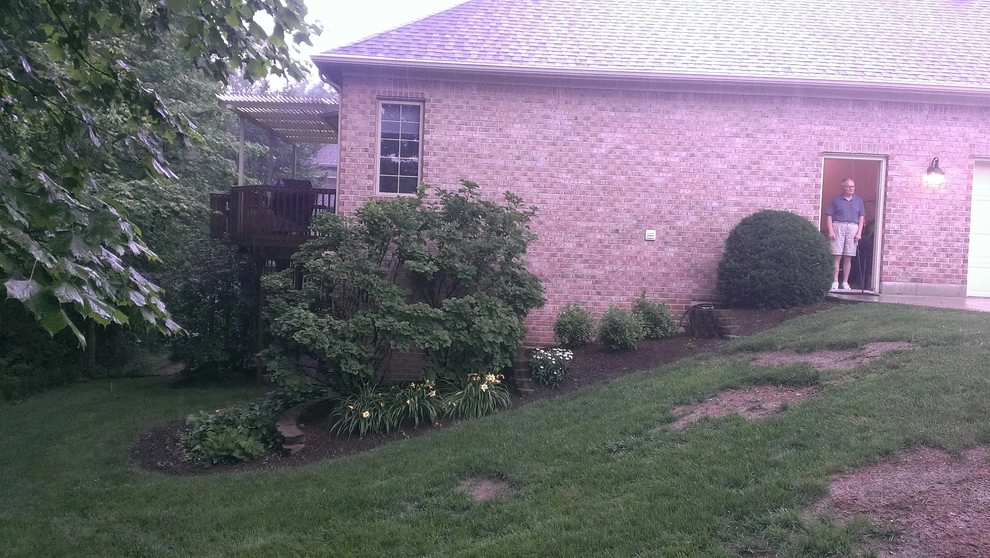 Bellbrook Landscaping Design by Buckeye Lawn & Landscaping | Oheil Irrigation Co. - Photo 38