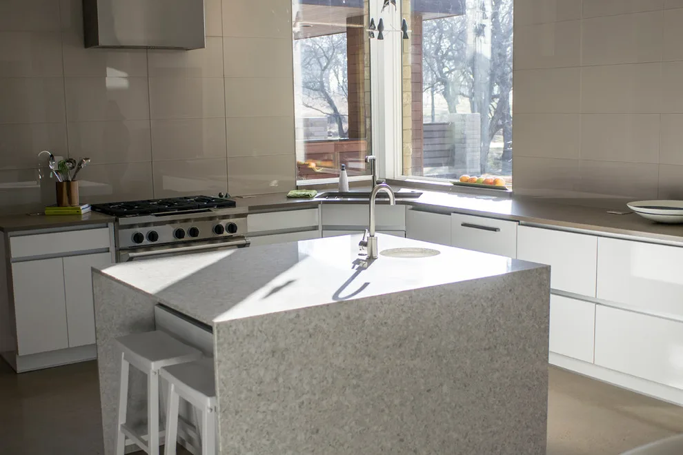 Arcadia OK, Modern New Build Cabinetry, Surfaces & Beyond by Hōm Kitchen + Bath - Photo 3