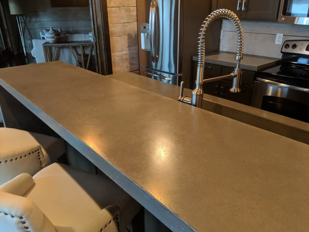 Dyar Waterfront Retreat by Birmingham Concrete Design, Inc - Photo 5