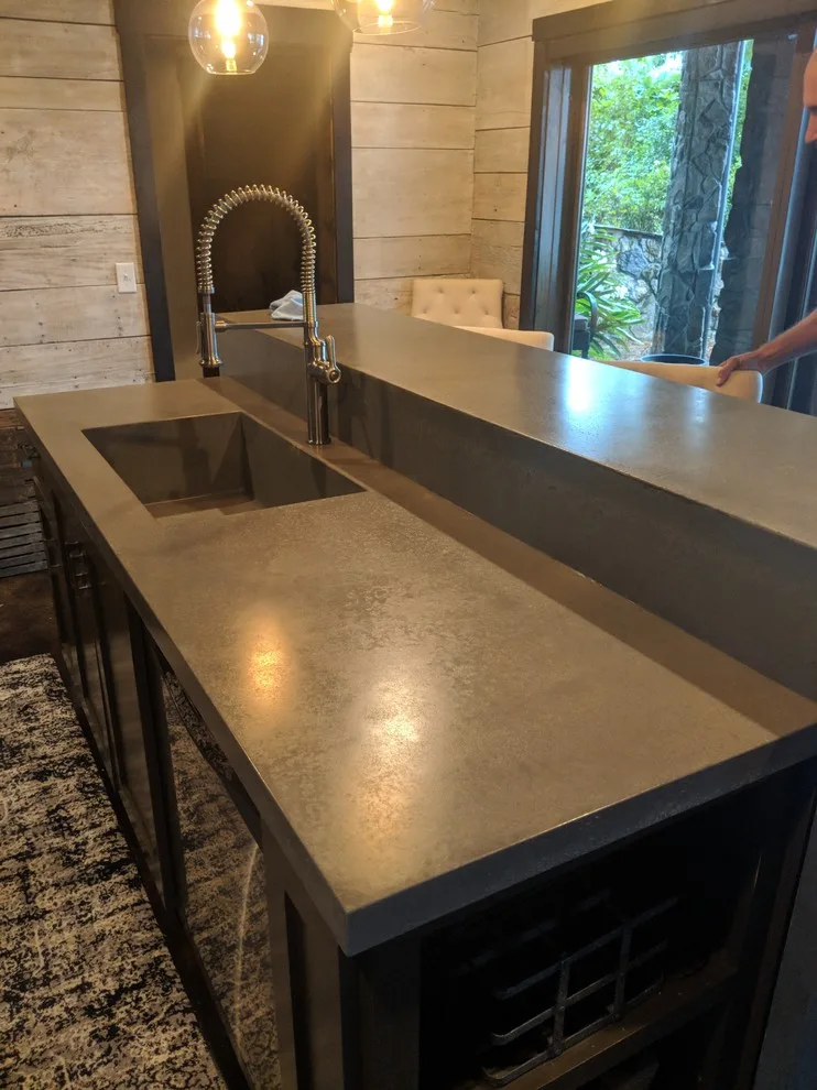 Dyar Waterfront Retreat by Birmingham Concrete Design, Inc - Photo 6