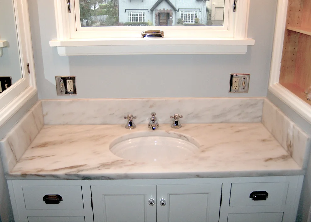 Eureka Calacatta Marble - Northeast Portland by De La Tierra, INC - Photo 3